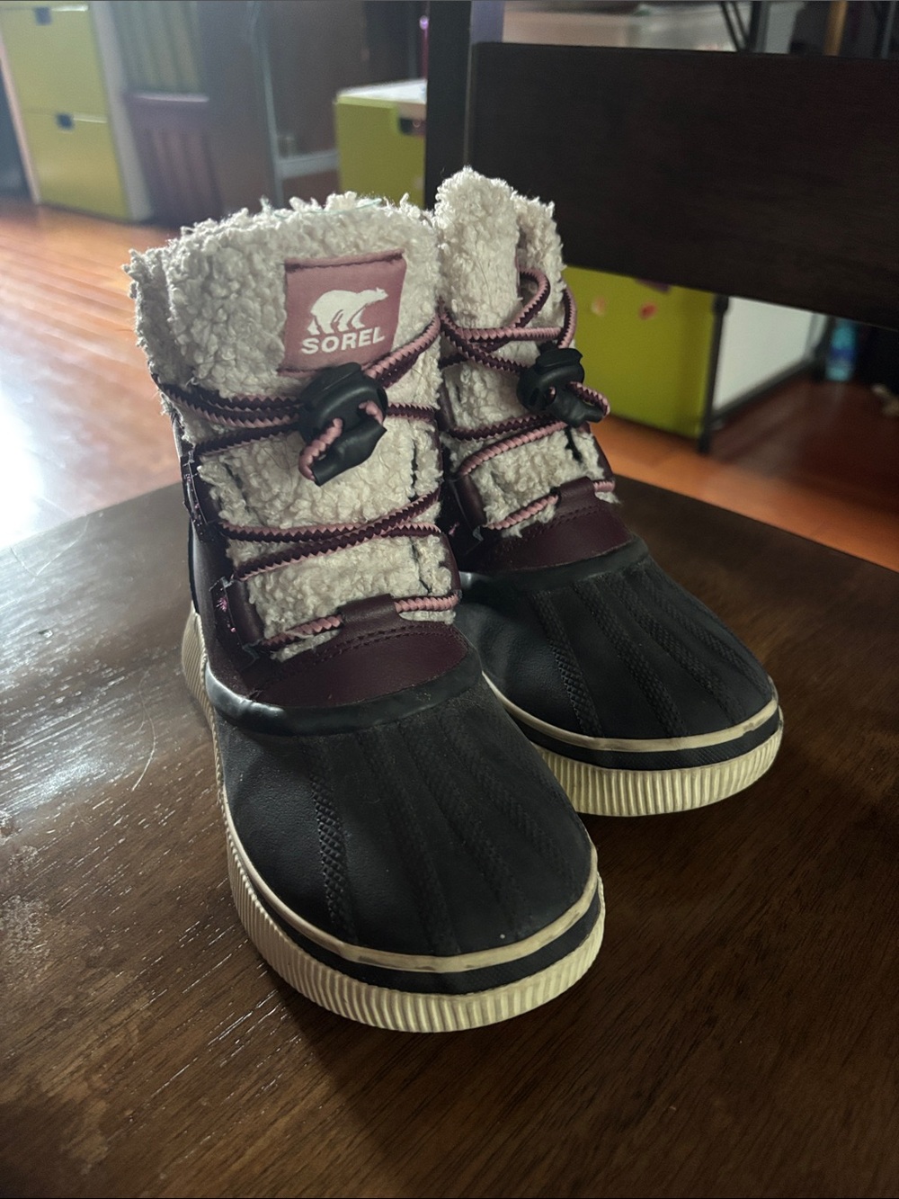Size four girls winter boots - Sorel.